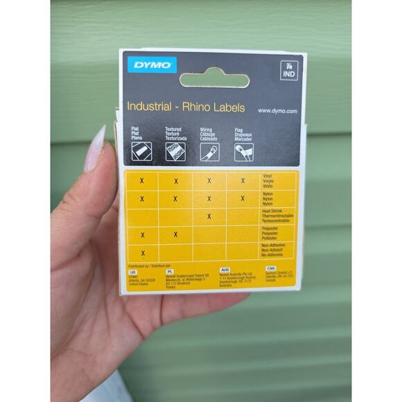 NEW DYMO 18443 Rhino Labels Vinyl Tape 3/8" x 18 feet 9mm x 5.5mm - Picture 7 of 16